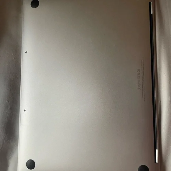 MacBook Pro 13 inch Touch Bar feature included